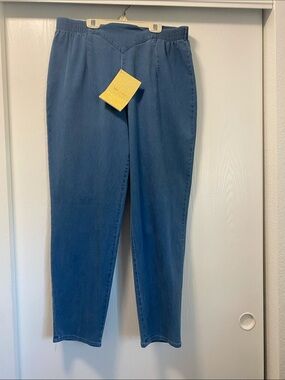 Denim & Co. Jeans NWT